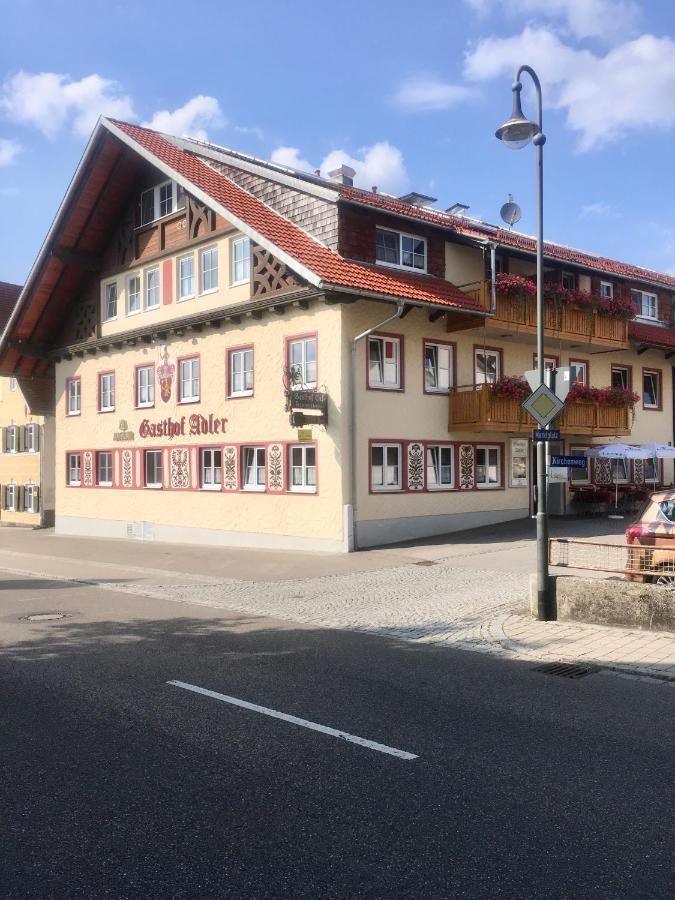 Отель Gasthof Adler Unterthingau Экстерьер фото