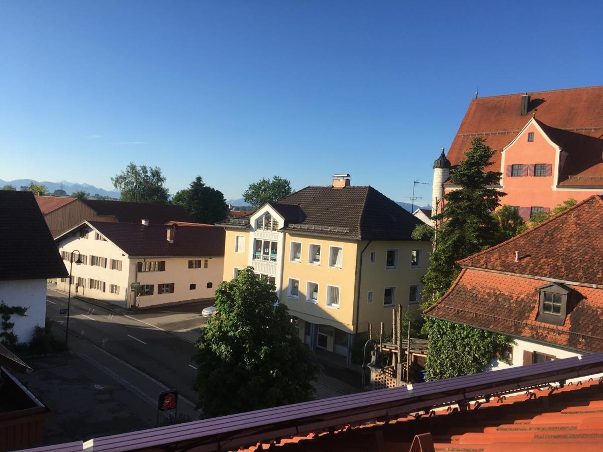 Отель Gasthof Adler Unterthingau Экстерьер фото