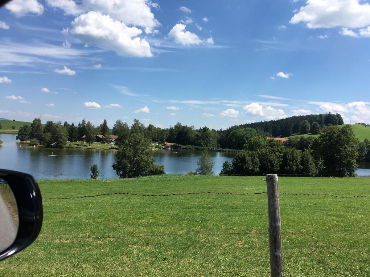 Отель Gasthof Adler Unterthingau Экстерьер фото